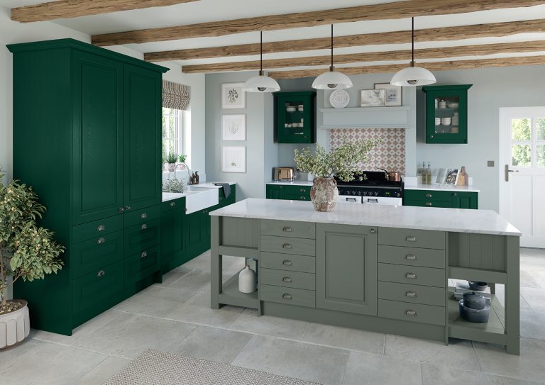 CROWN Ashton Emerald ReedGreen